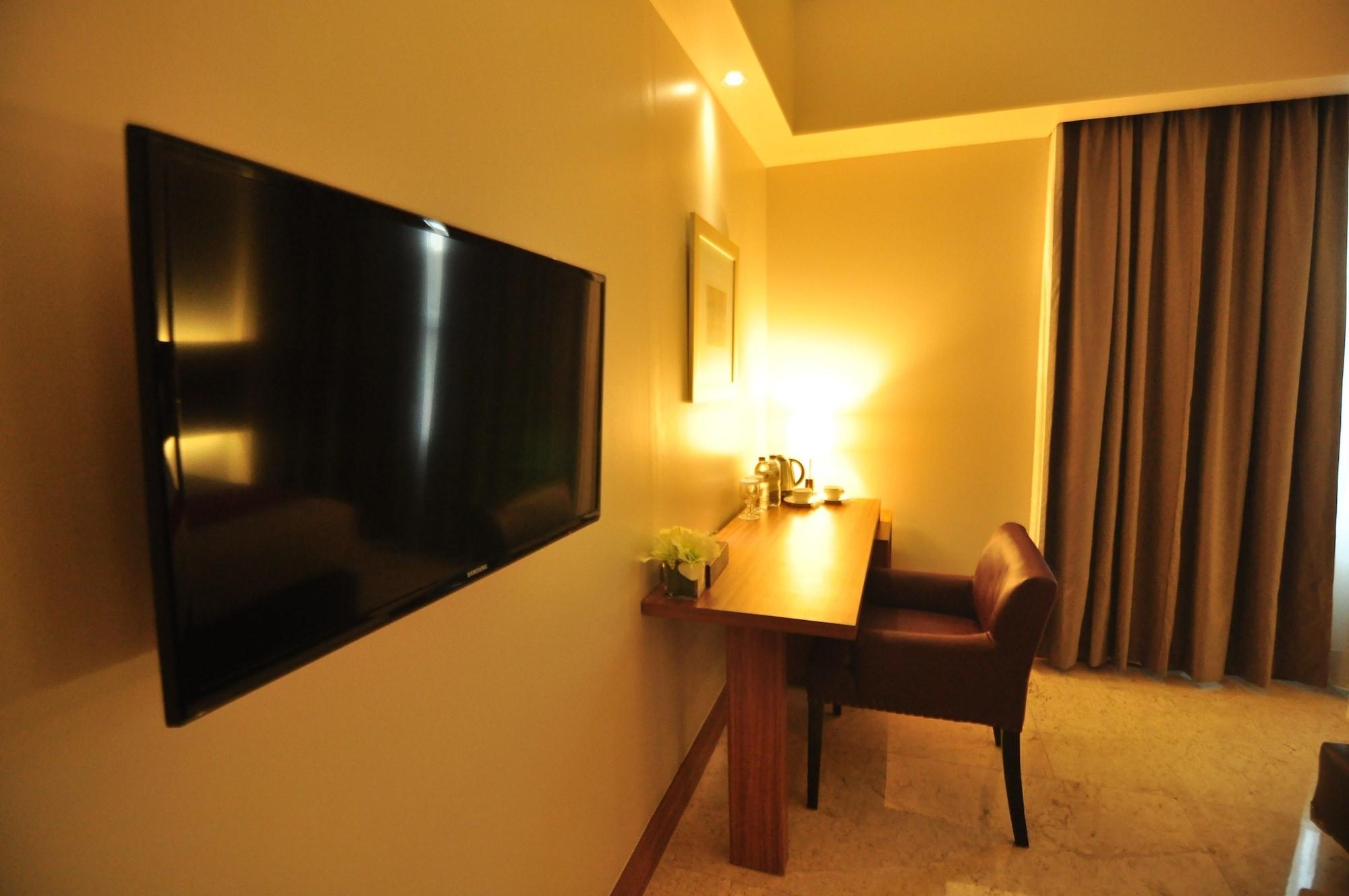 Demelia Hotel マカッサル エクステリア 写真
