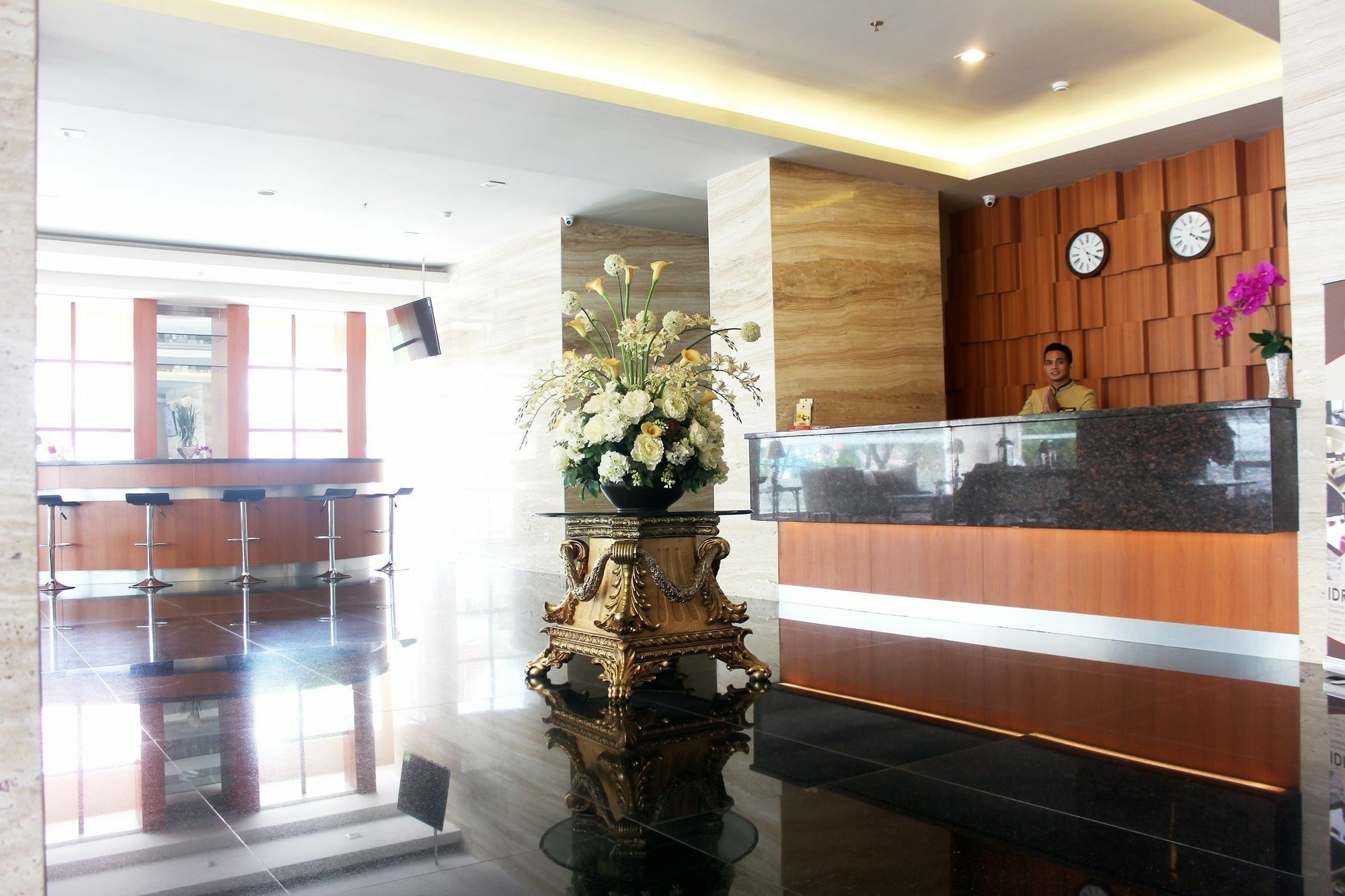 Demelia Hotel マカッサル エクステリア 写真