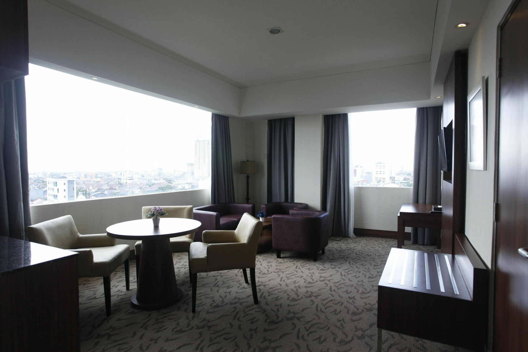 Demelia Hotel マカッサル エクステリア 写真
